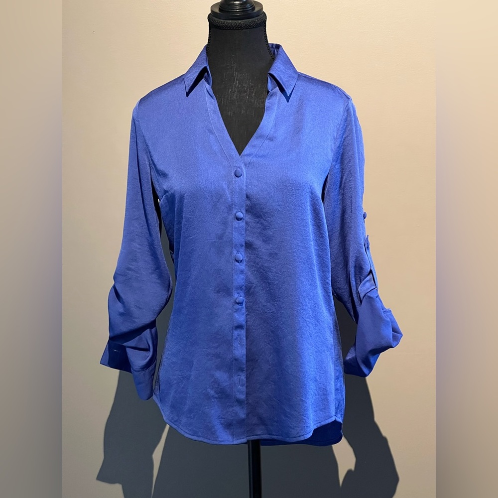 Long Sleeve button up blouse